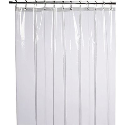 La cortina de ducha con el trazador de líneas de la cortina de los ganchos (raspa de arenque natural) y de ducha de PEVA (claro) fijó